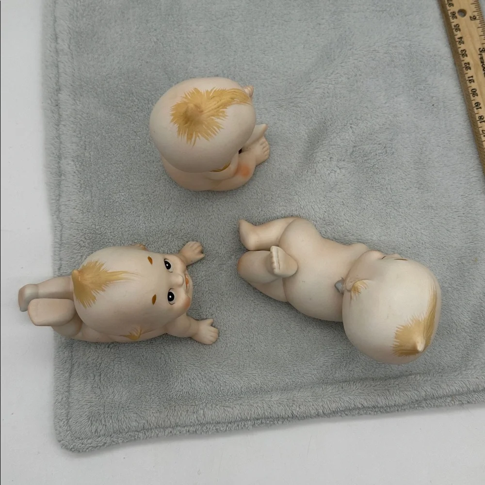 Vintage Lefton Kewpie Baby Dolls Bisque/Porcelain Figurines Set of 3 Japan 1960 - Picture 5 of 9